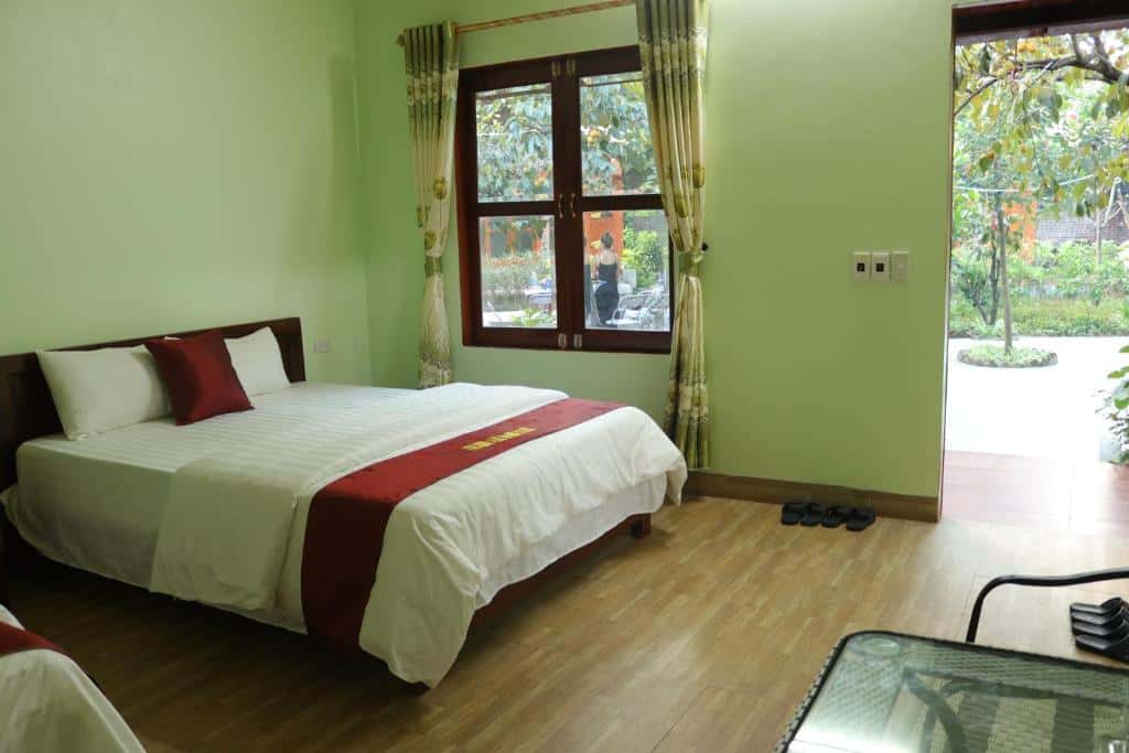 phong deluxe 4 nguoi tam coc thanh dat homestay