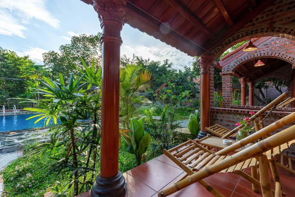 justfly deluxe family bungalow ninh binh family homestay ninh binh