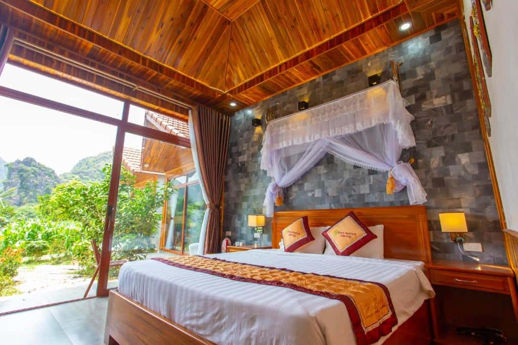 phong queen suite green mountain ninh binh