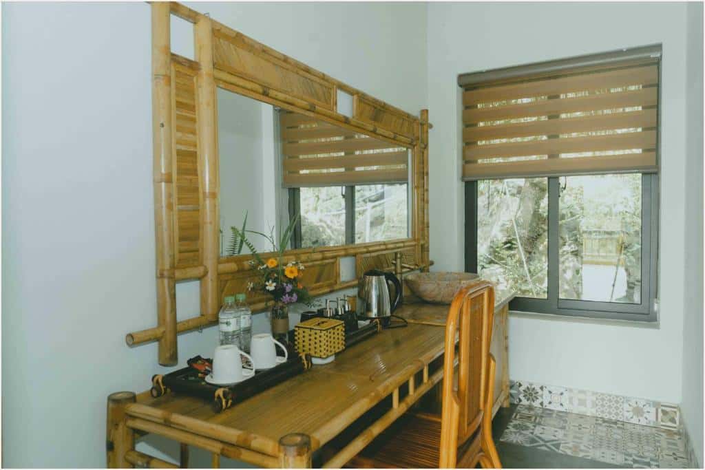 justfly deluxe king room trang an ecolodge ninh binh