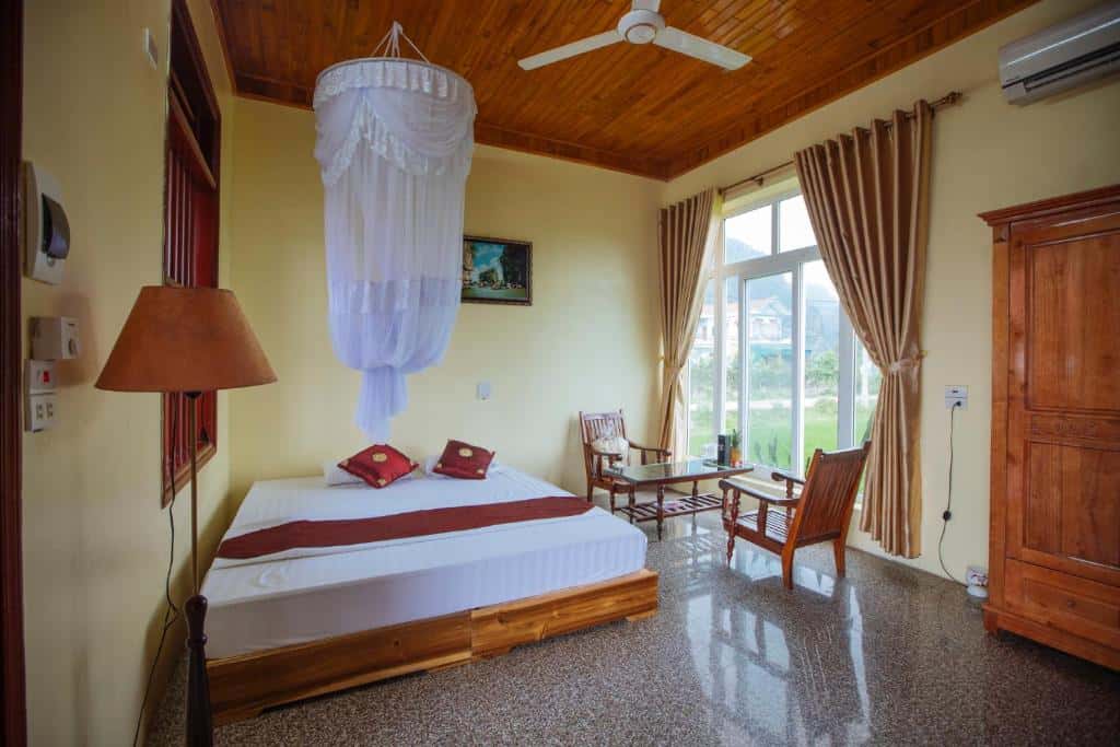 phong doubke view nui hang mua homestay ninh binh 