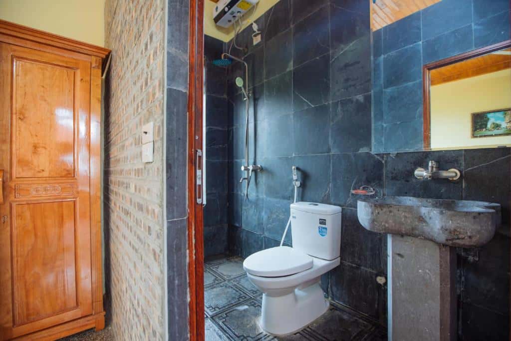 phong doubke view nui hang mua homestay ninh binh 