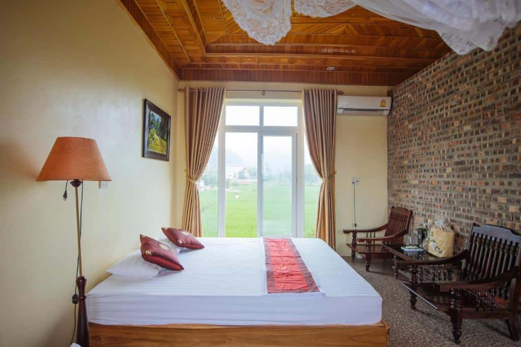 phong triple hang mua homestay ninh binh