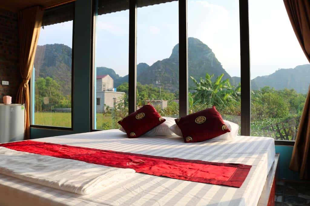 phong deluxe double hang mua homestay ninh binh