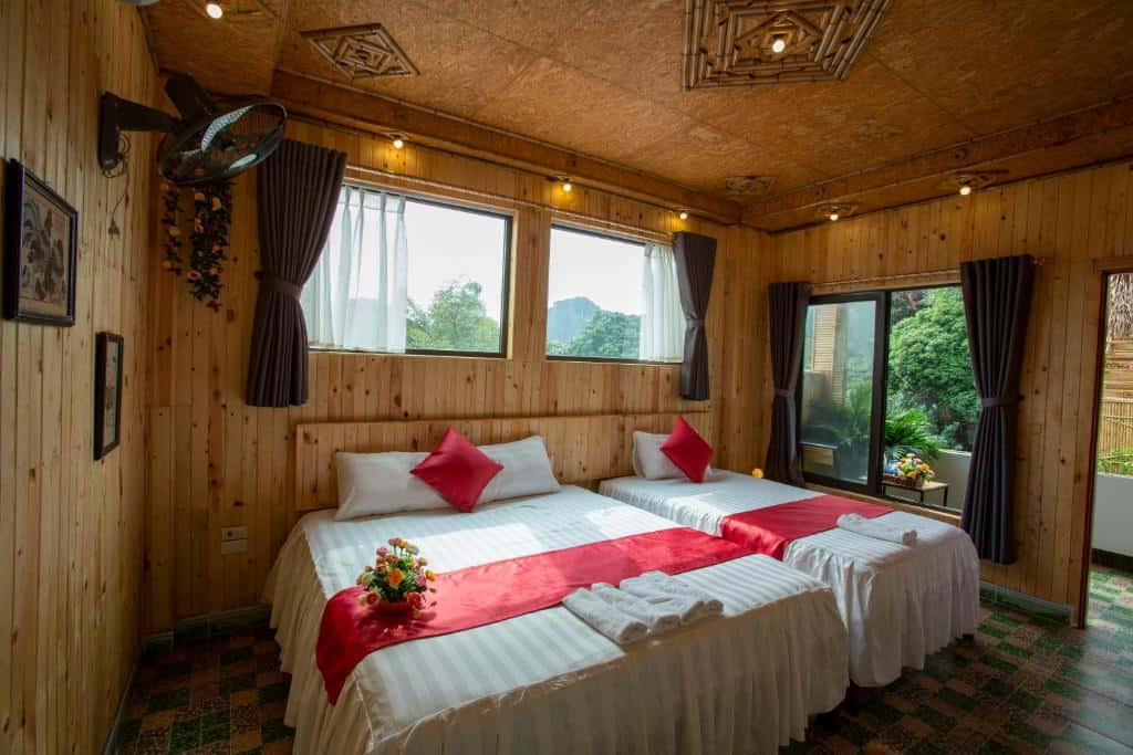 justfly phong luxury 3 nguoi hang mua bamboo homestay