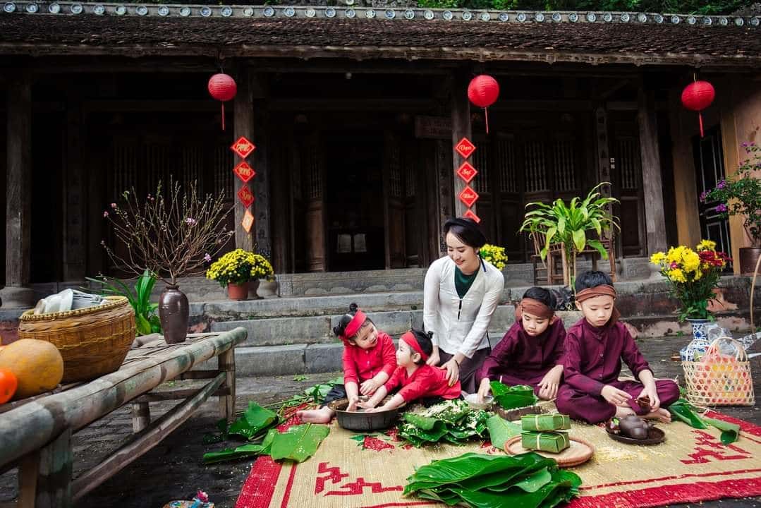 co vien lau dia diem du lich ninh binh attnib15