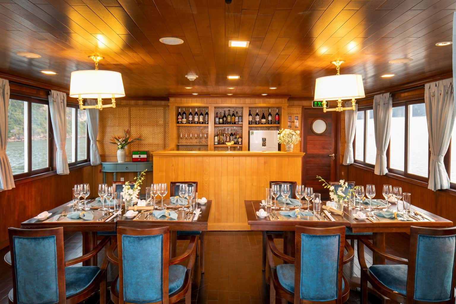 bhaya classic premium bhaya au co cruise ha long bay