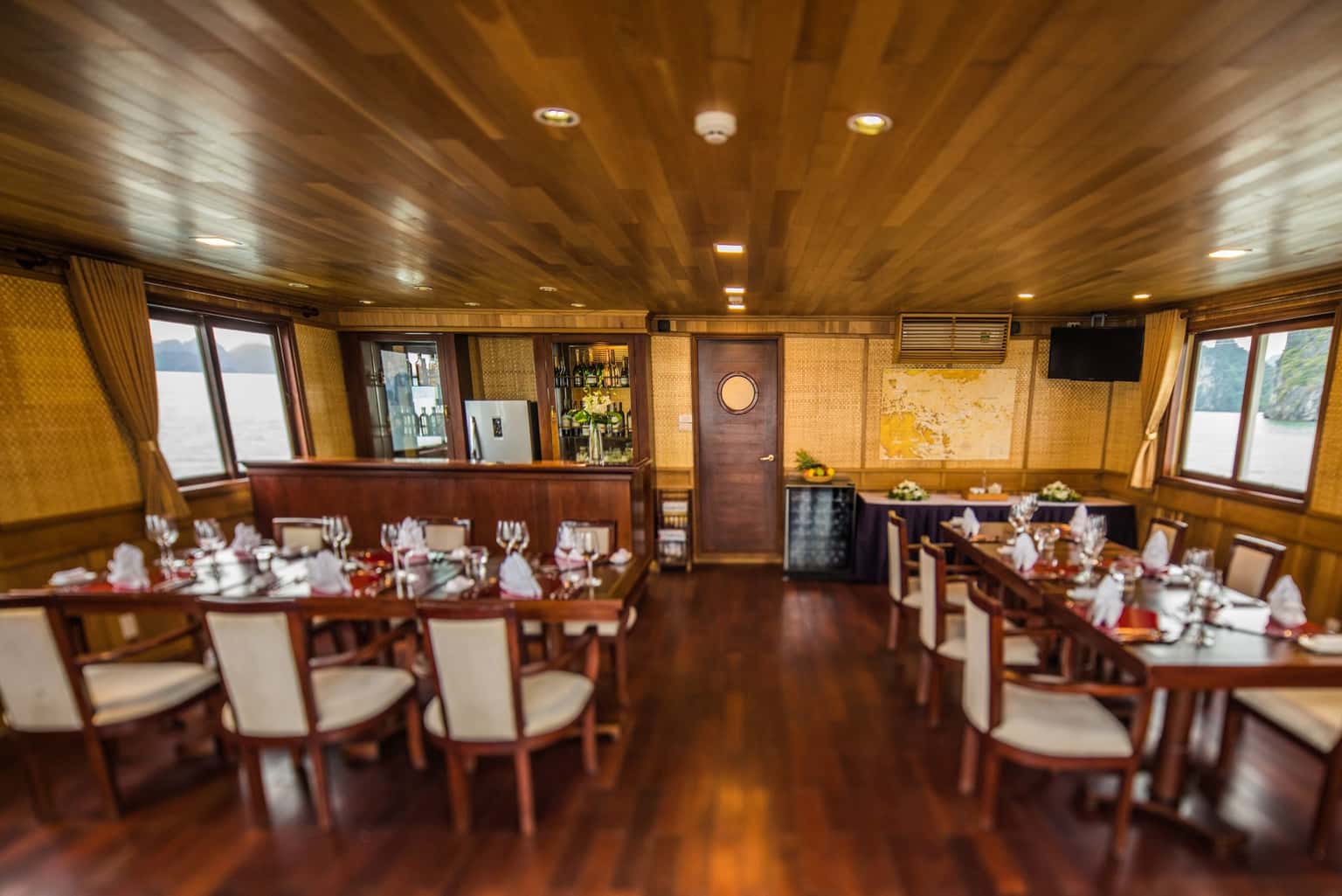 bhaya classic premium bhaya au co cruise ha long bay