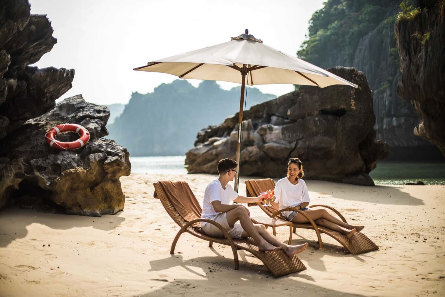 legend halong 1 cabin bhaya au co cruise ha long bay