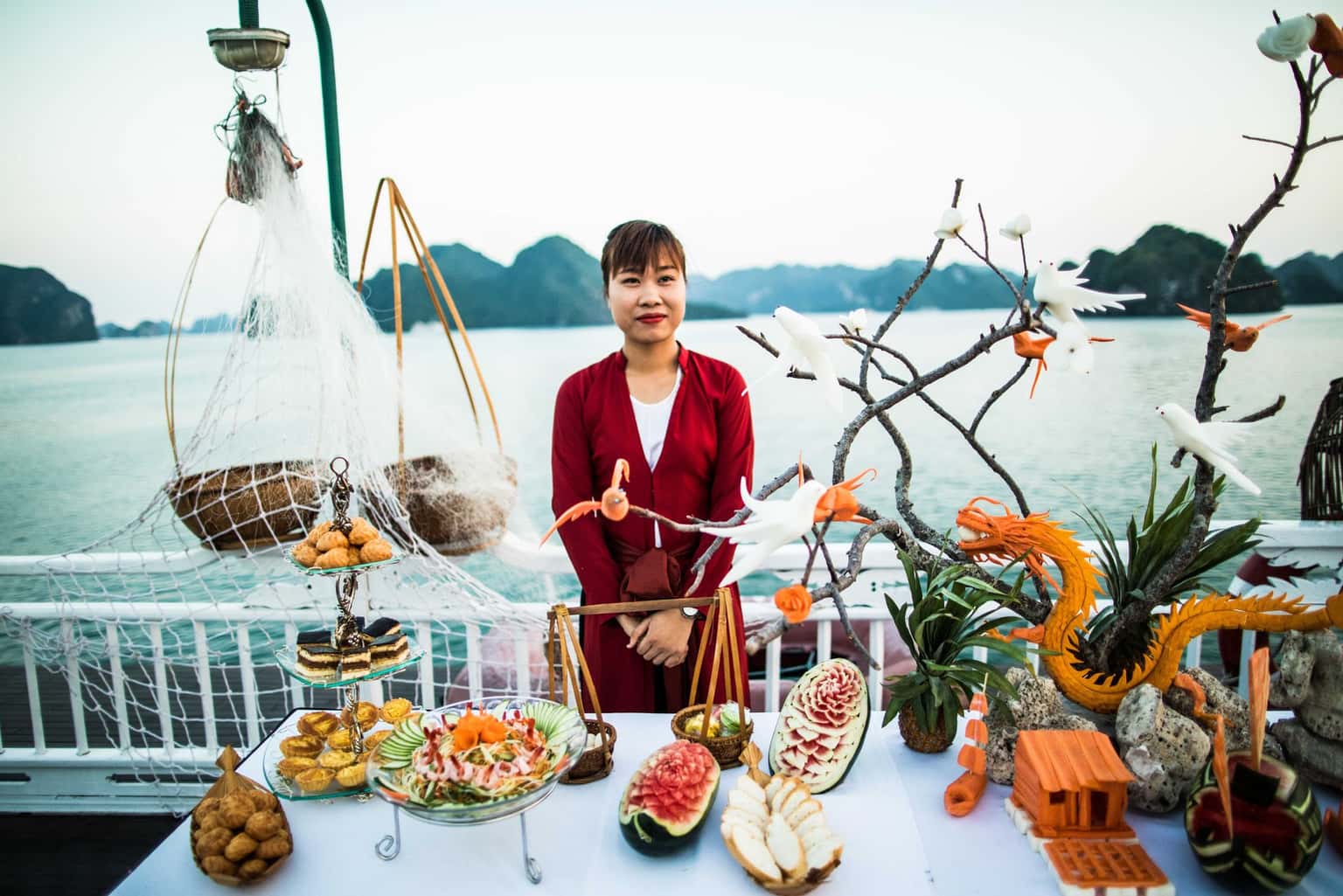legend halong 1 cabin bhaya au co cruise ha long bay