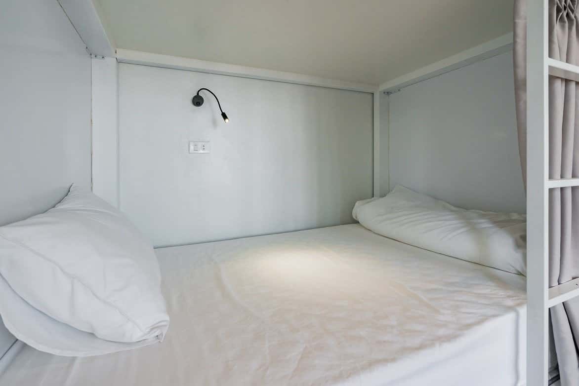 autumn villa orestay ha long