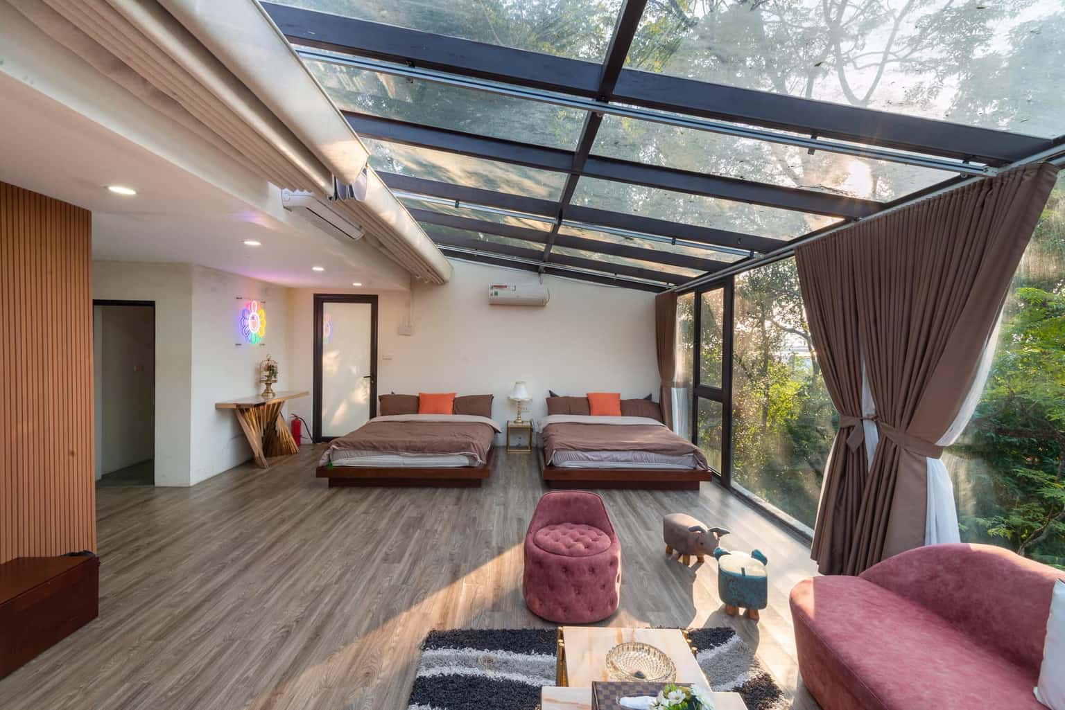 justfly white house villa by de vuz hoa binh