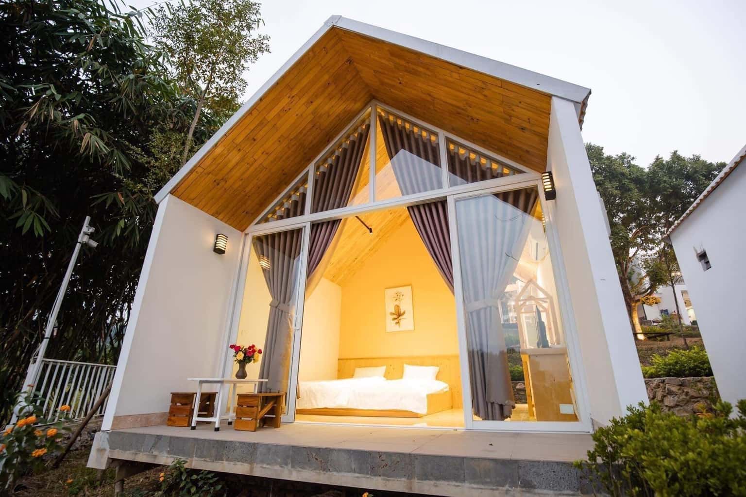 Bungalow Nhật Nguyệt, Hoà bình — ảnh 18