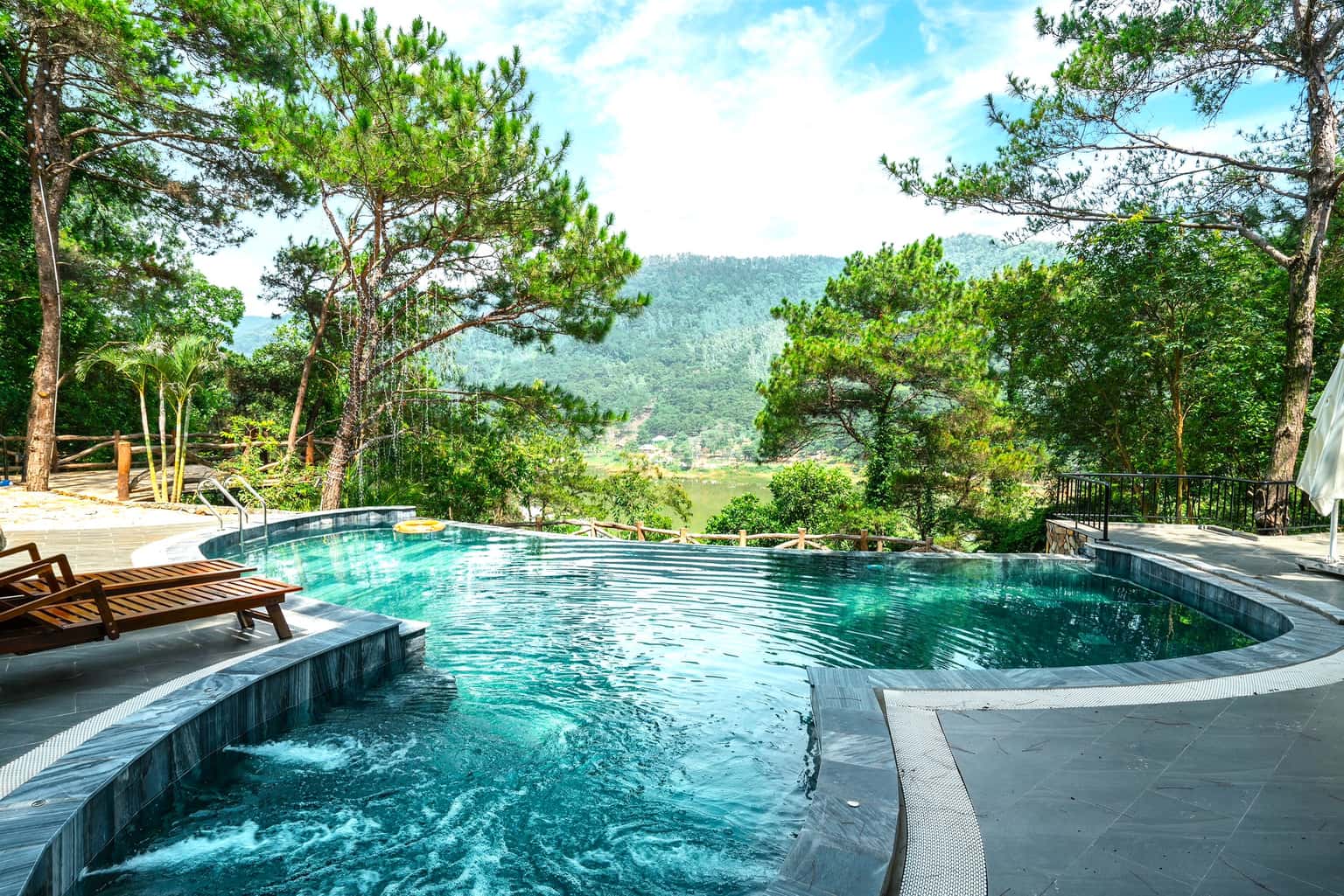 Pine Hill (Moon Retreat) tại hồ Đồng Đò, Sóc Sơn — ảnh 7
