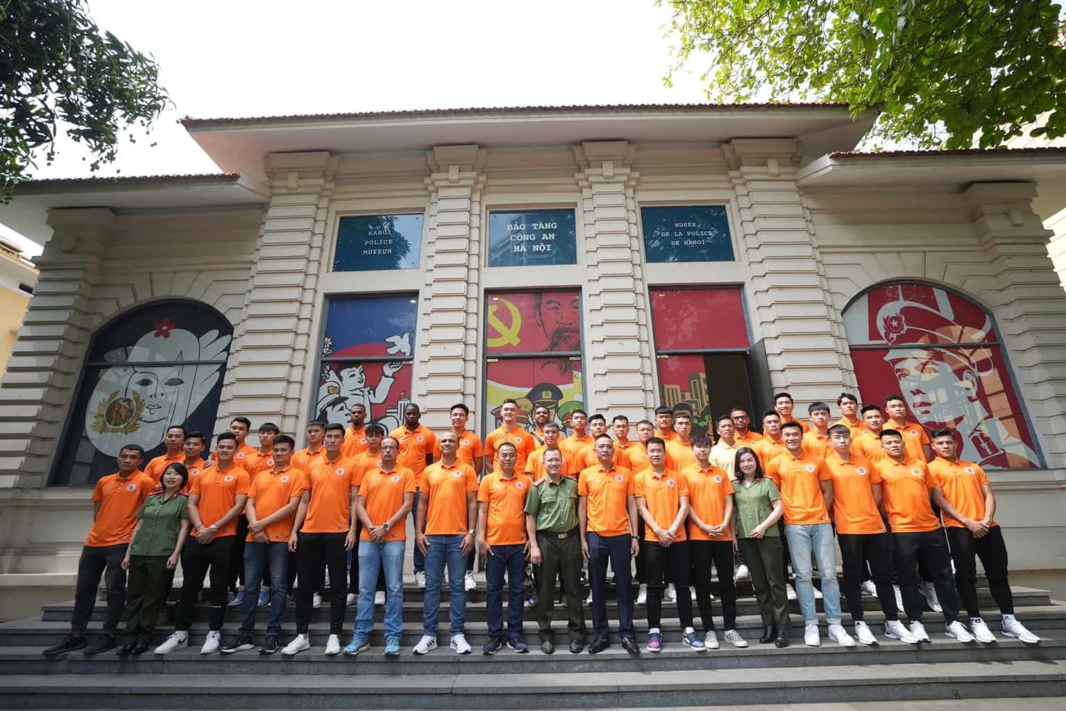 justfly bao tang cong an hanoi