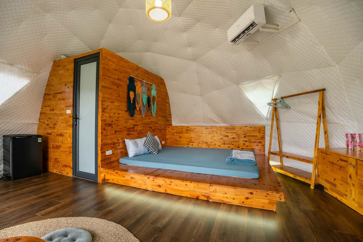 位于Sóc Sơn Đồng Đò湖的May Retreat整栋度假屋 — 照片 29