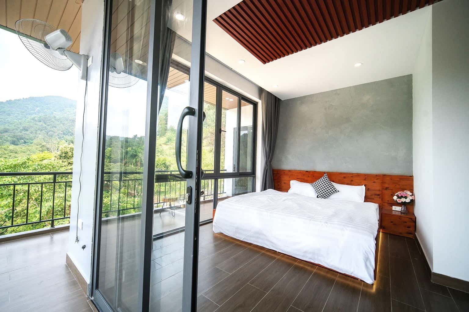 位于Sóc Sơn Đồng Đò湖的May Retreat整栋度假屋 — 照片 13