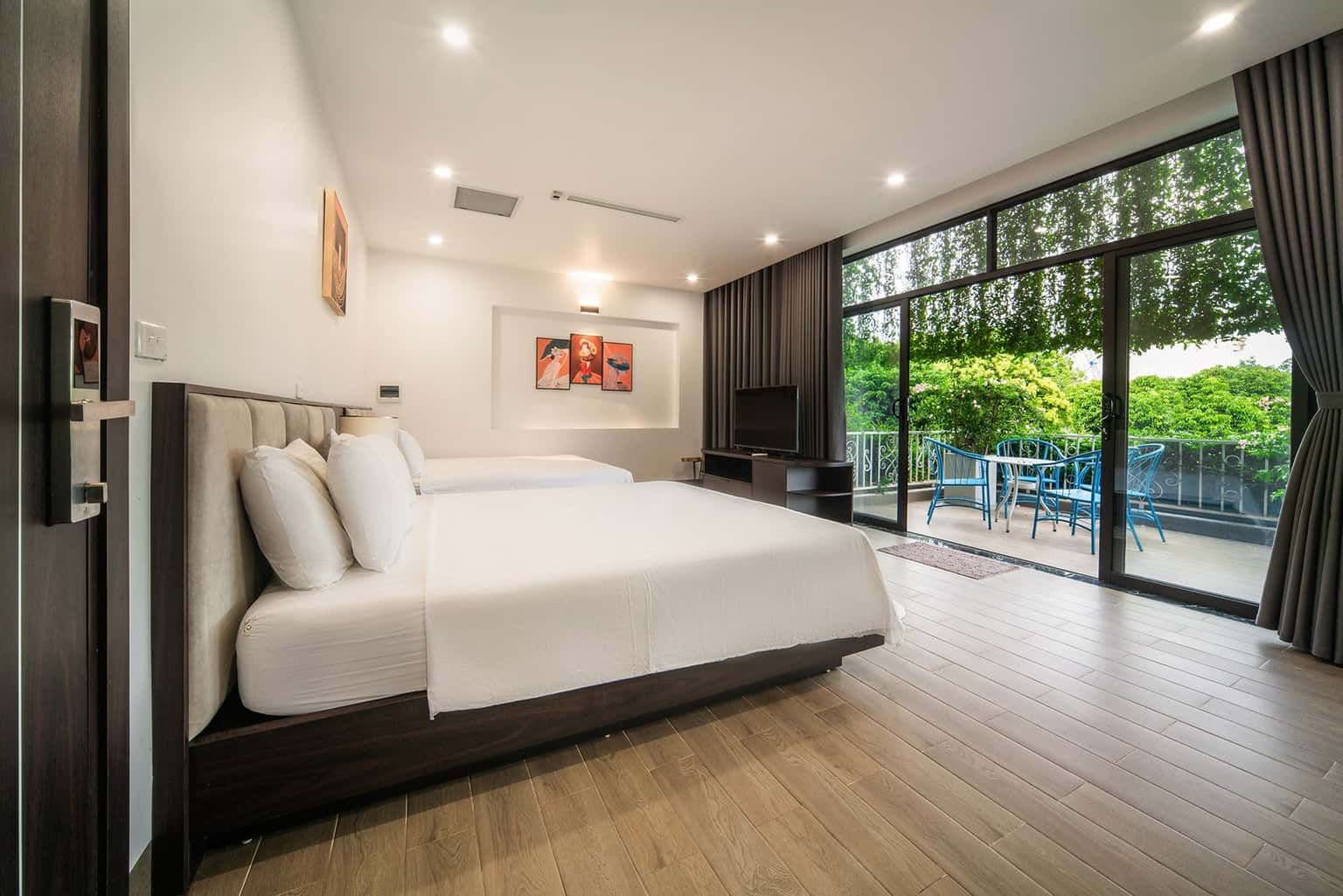 justfly bin garden villa soc son