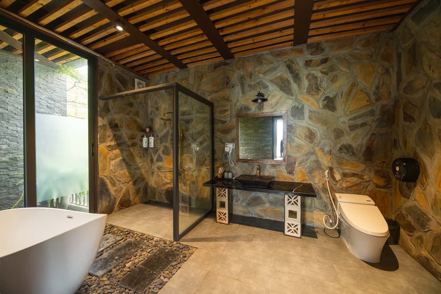 Island House 2 (Một Homestay) tại hồ Đồng Đò, Sóc Sơn — ảnh 20