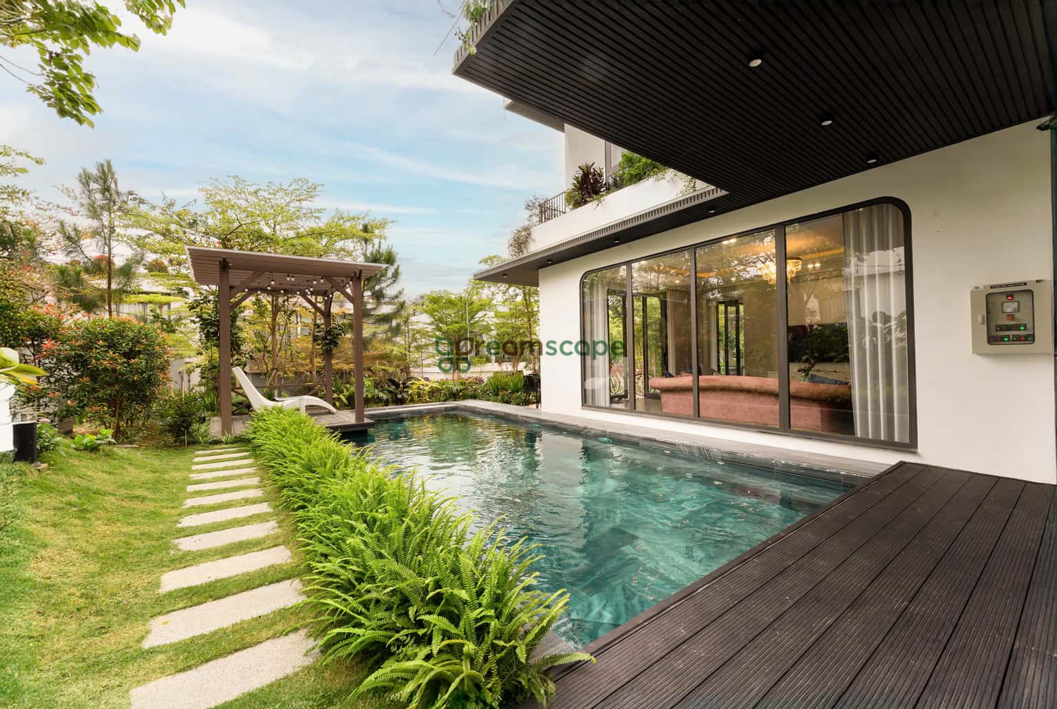 Private swimming pool