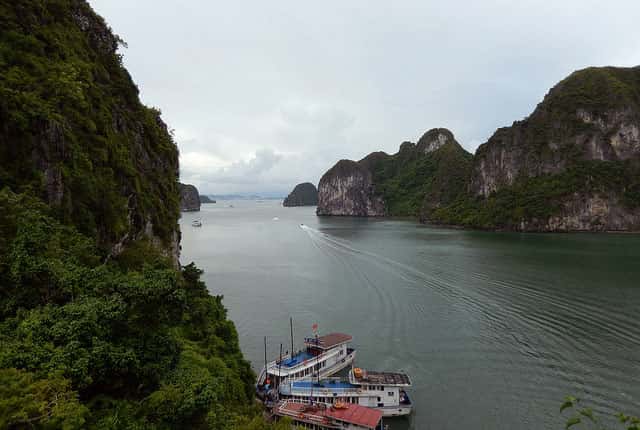 dong me cung dia diem du lich ha long attvdo19 