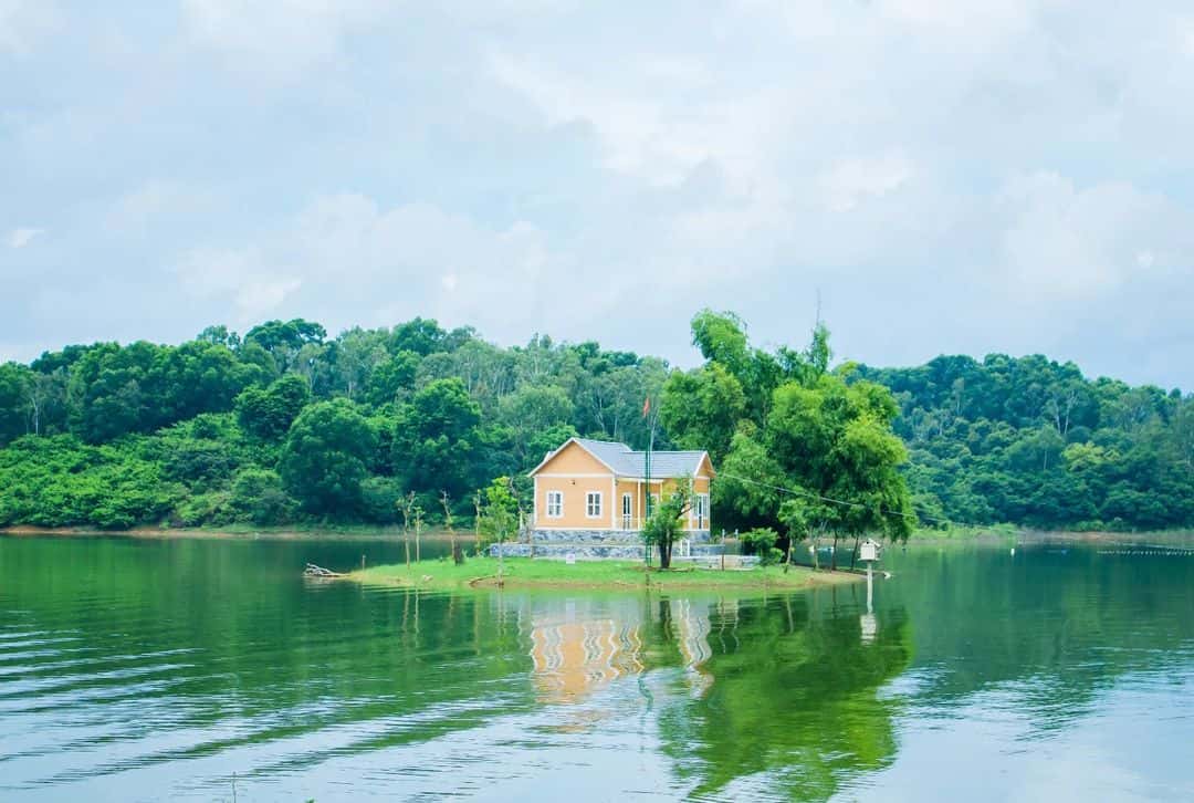 justfly khu du lich dong mo son tay hanoi