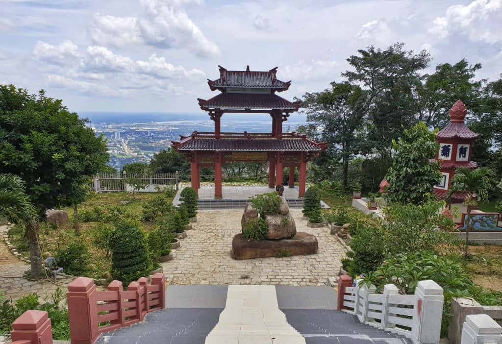 chua linh son buu thien tu dia diem du lich vung tau attvut43
