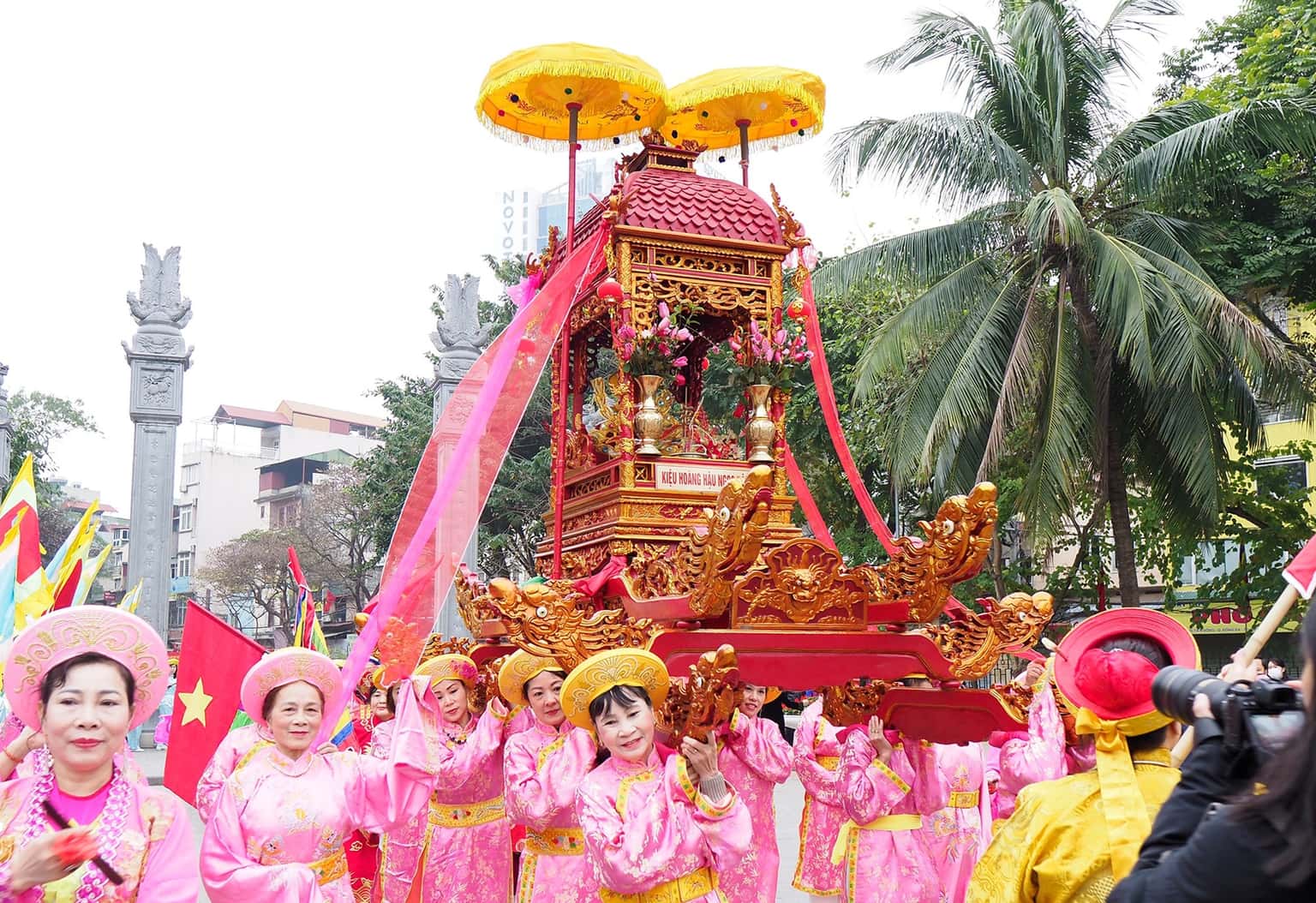 justfly go dong da hanoi