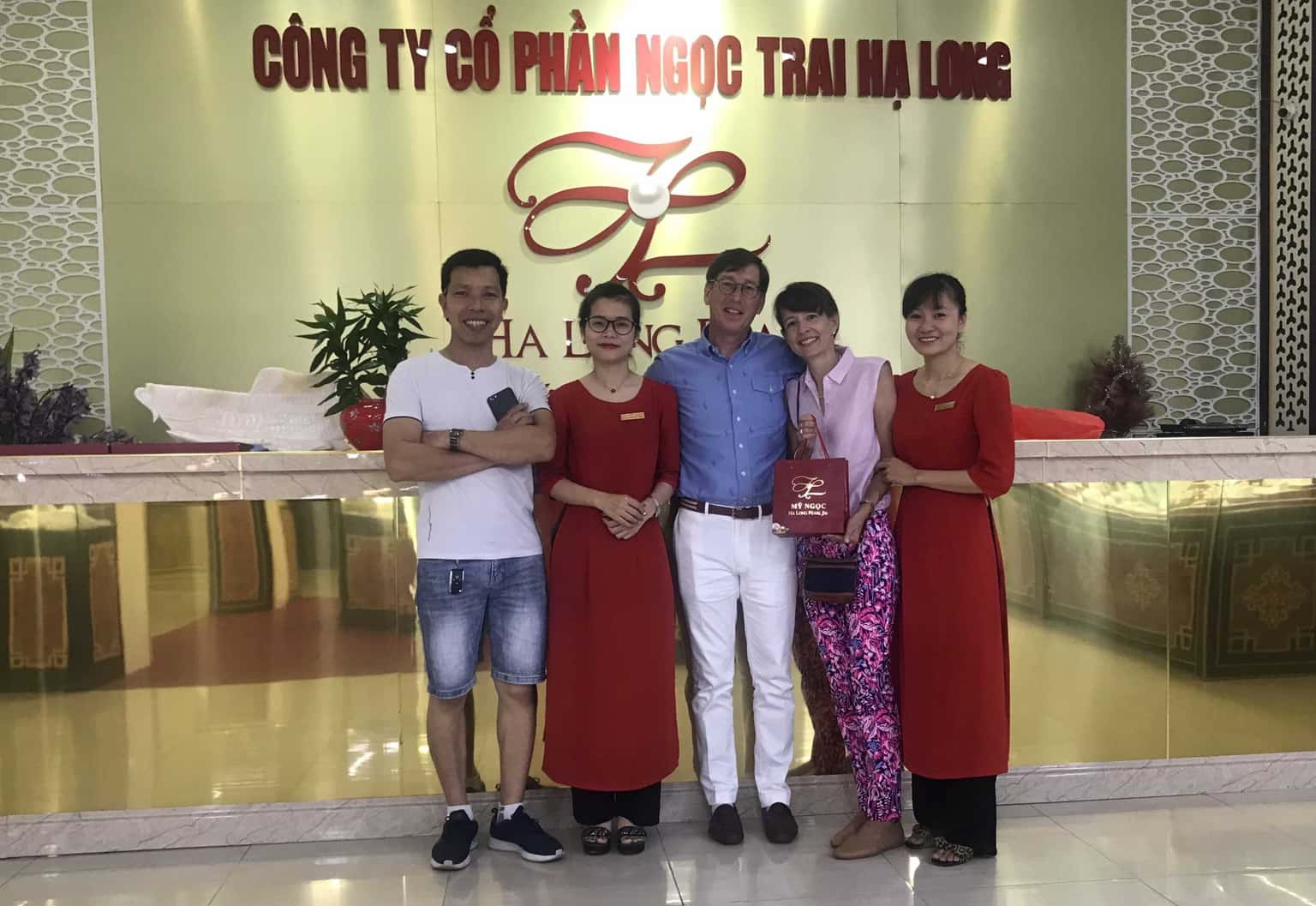 bao tang ngoc trai dia diem du lich ha long