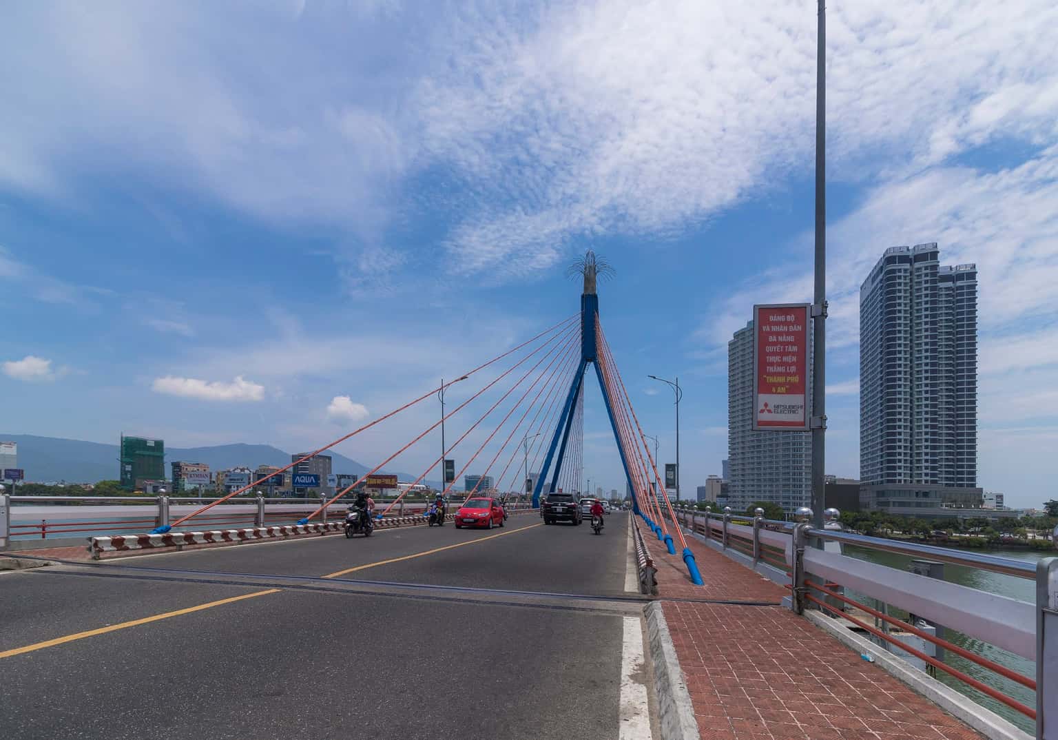 justfly cau song han da nang