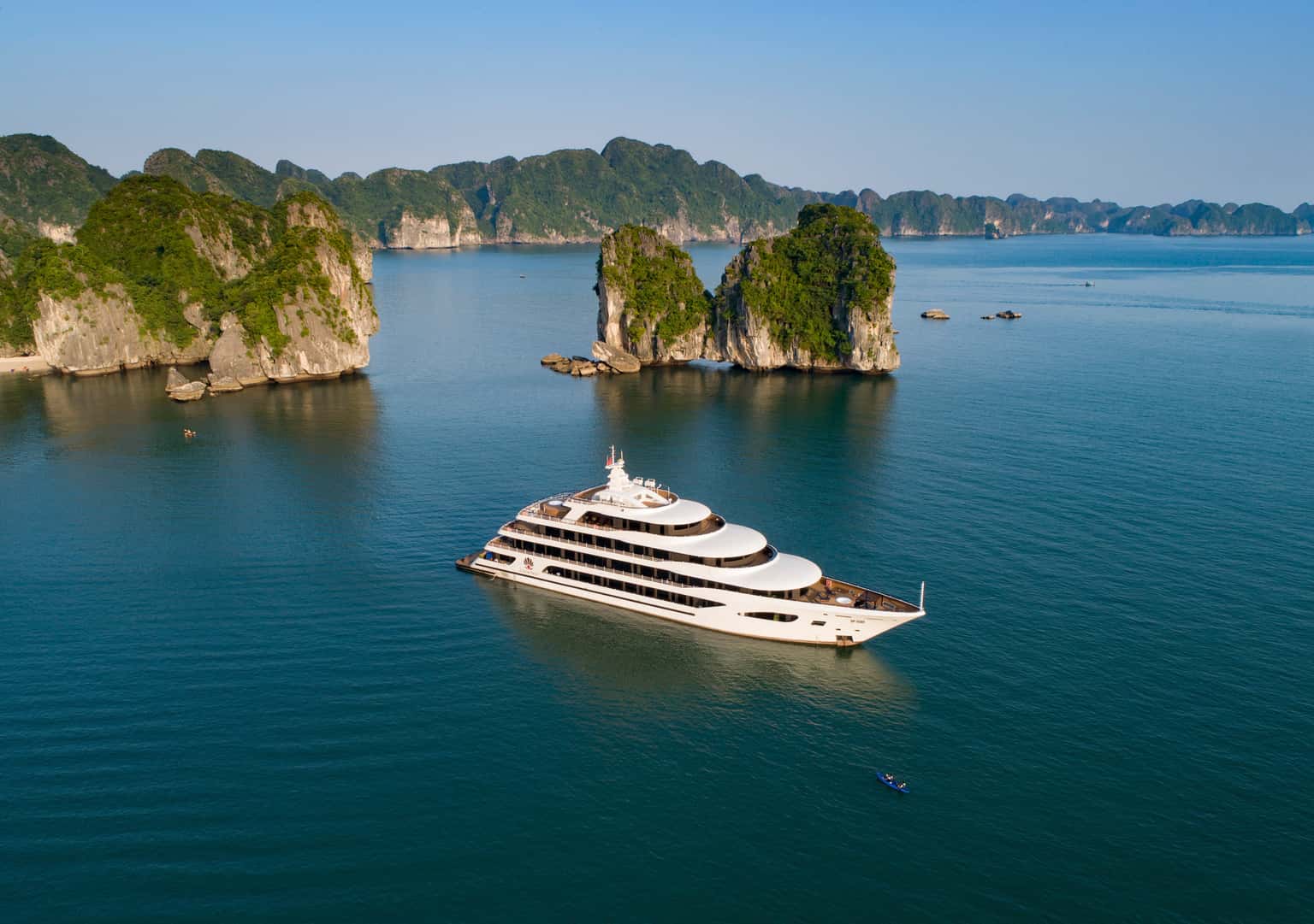 scarlet-pearl-cruise-ha-long-bay 