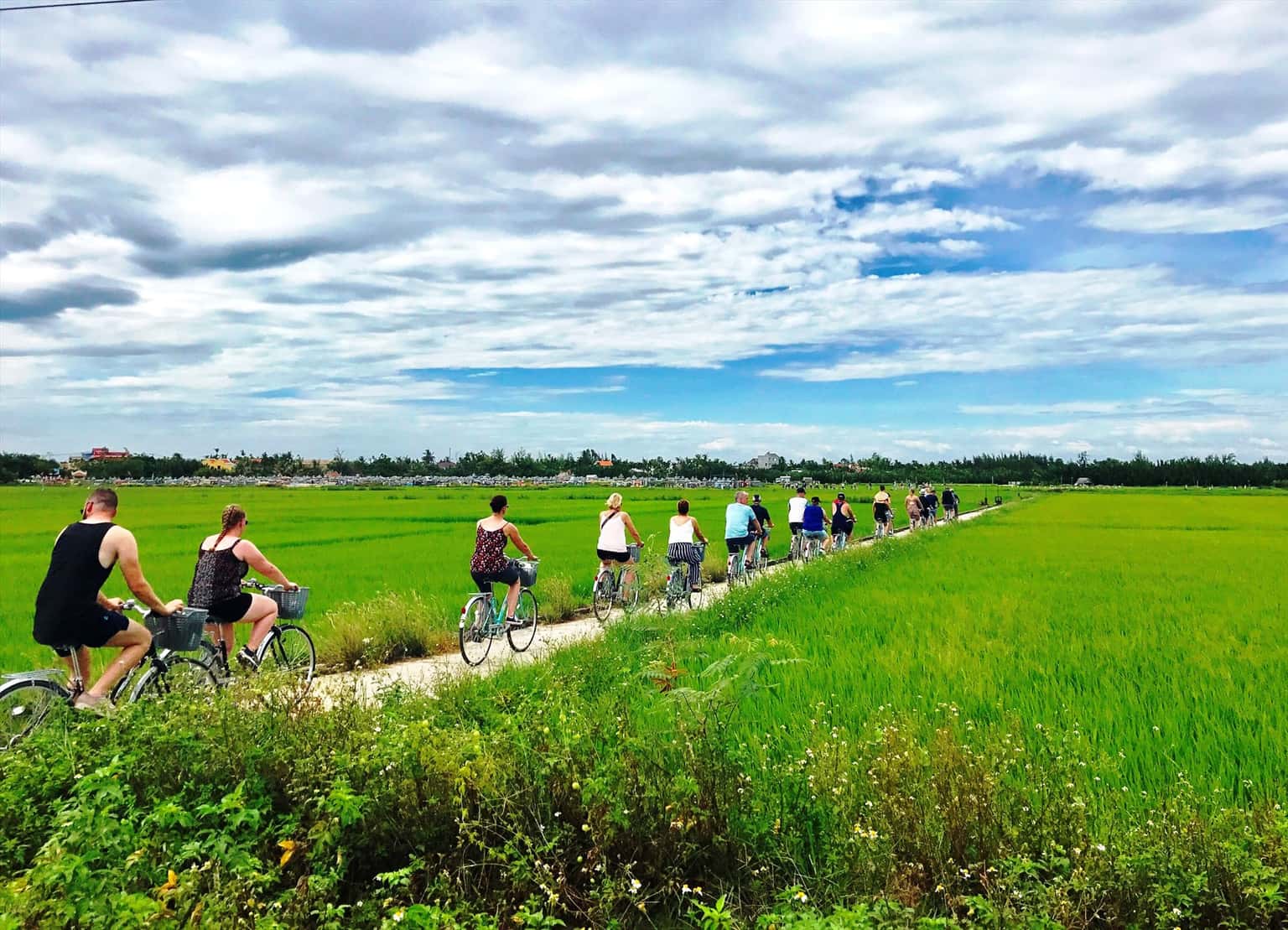 justfly dap xe ninh binh