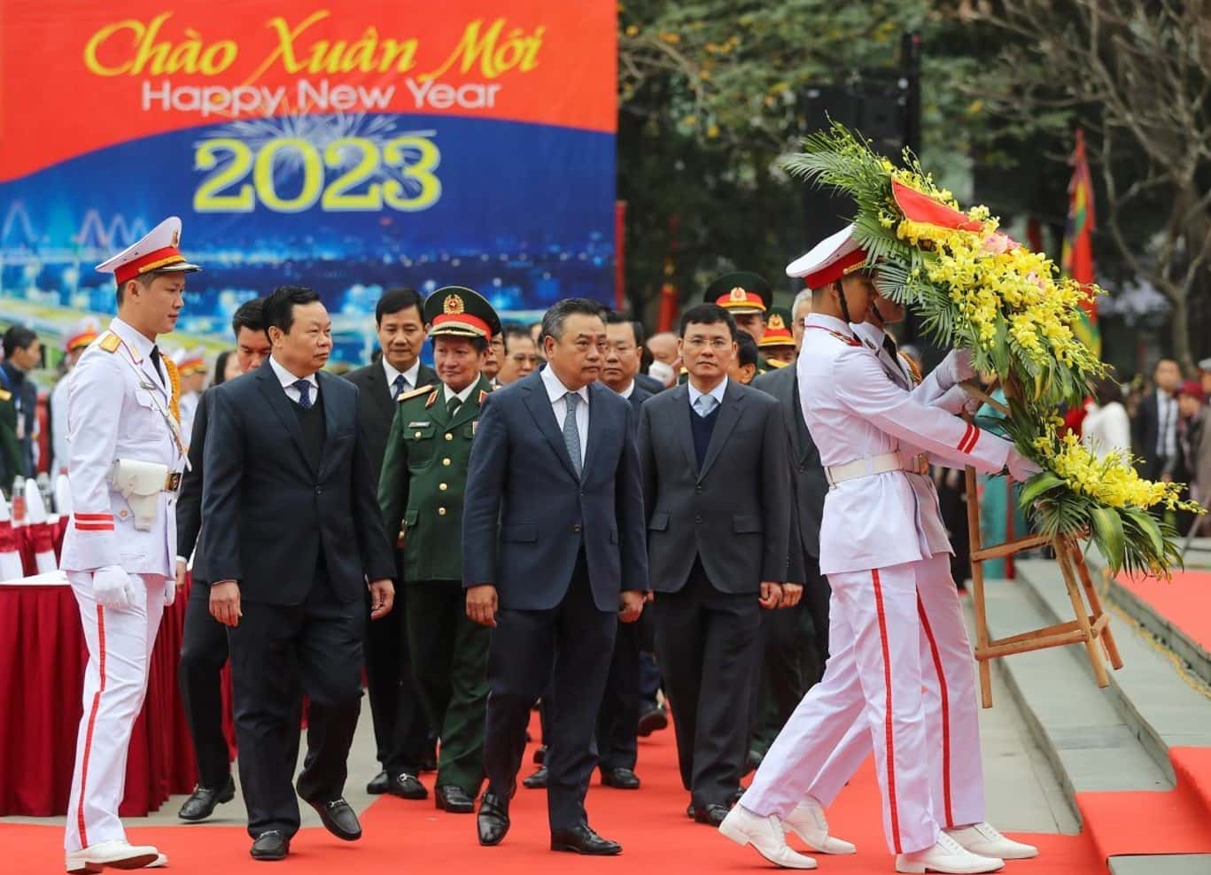 justfly go dong da hanoi