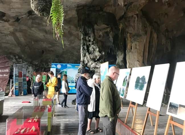 hang tien ong dia diem du lich ha long attvdo18