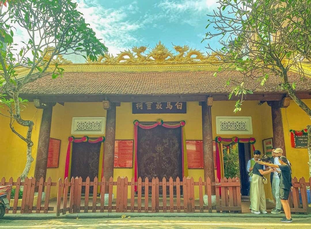 den bach ma hanoi