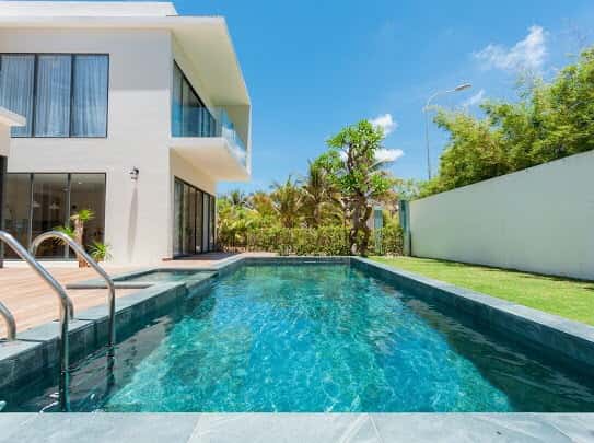 Bể bơi riêng 55m2 
