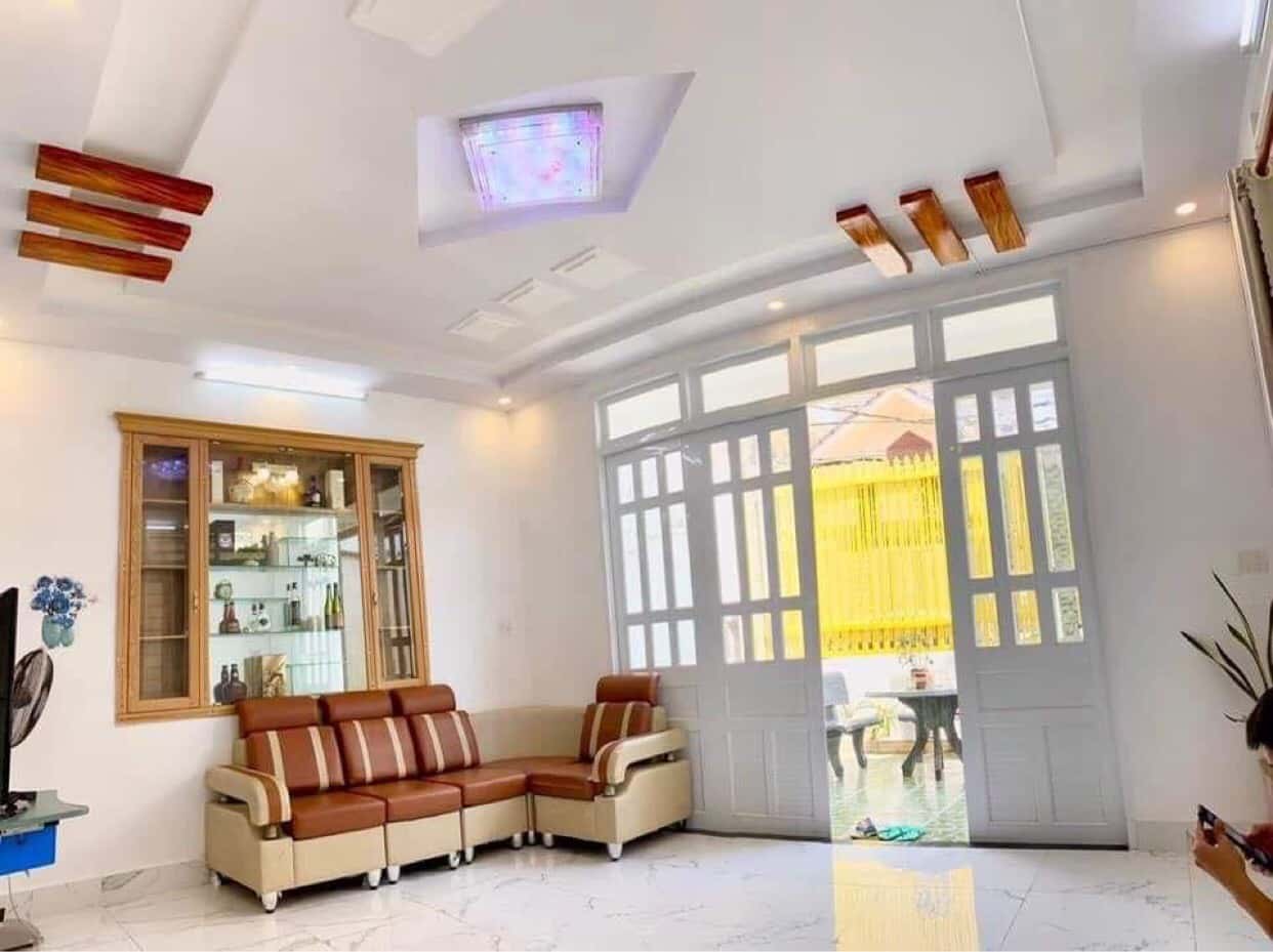 51 Nguyễn Hiền联排住宅, 头顿 — 照片 2