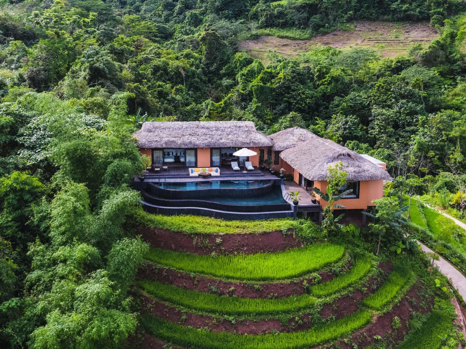 Senna Hilltop Pool Villa 2BD (Avana Retreat) tại Mai Châu, Hòa Bình — ảnh 1
