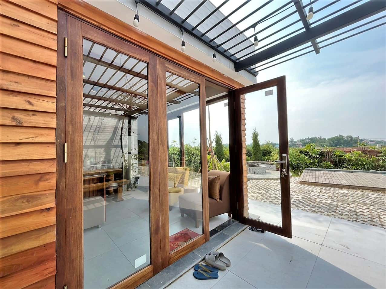 justfly maison d’ amour ba vi