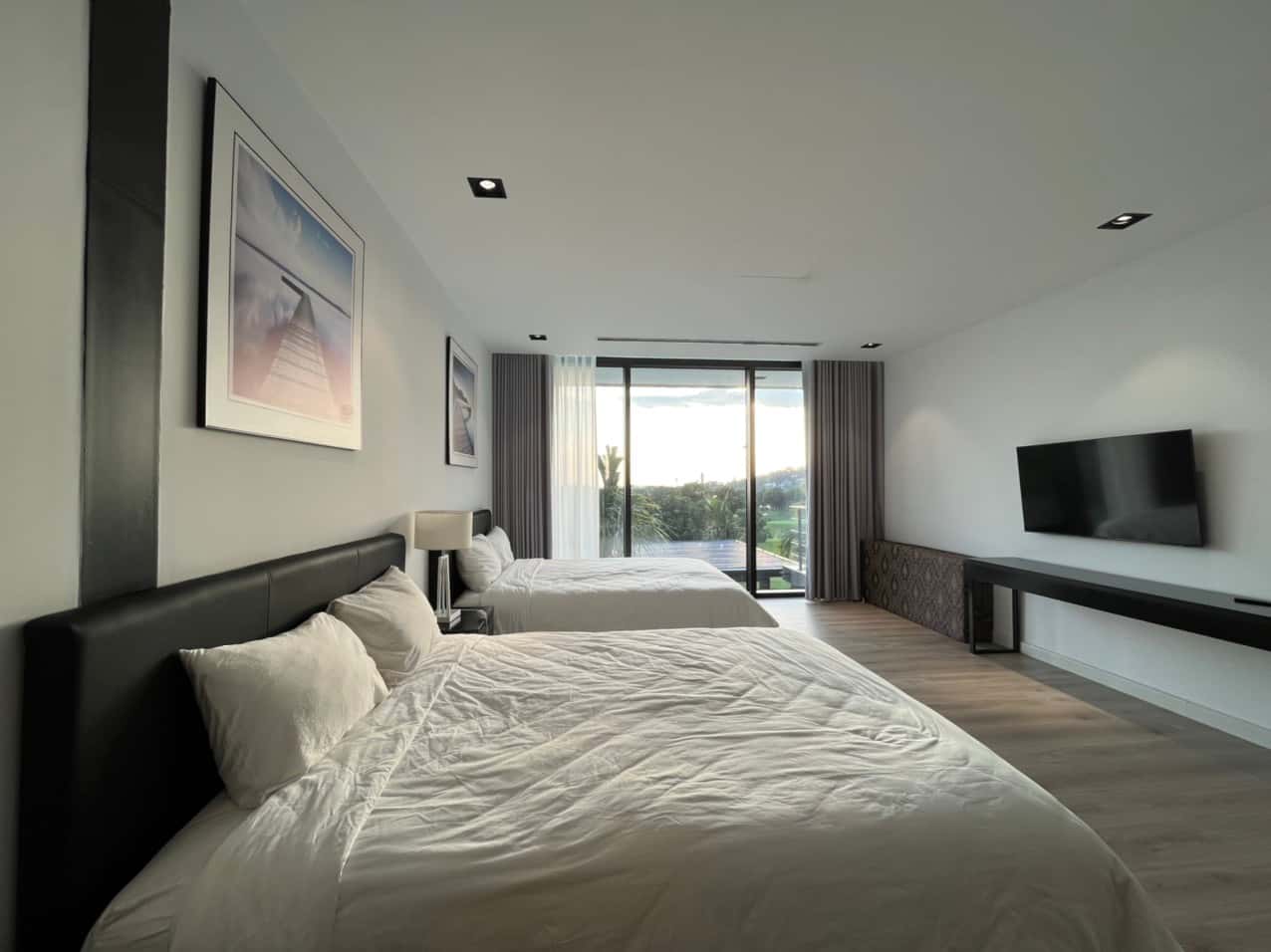 justfly black villa san golf tam dao