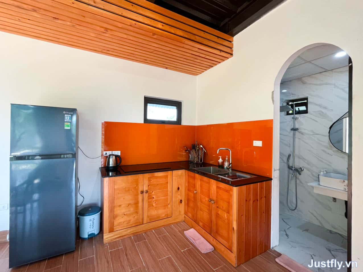 justfly colina homestay ba vi 