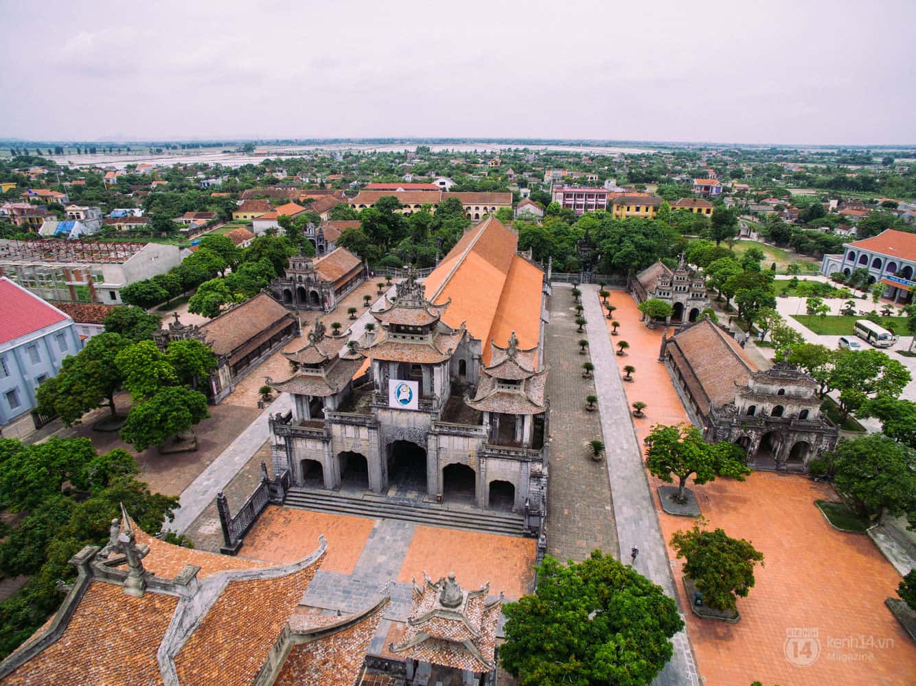 nha tho da phat diem dia diem du lich ninh binh attnib13