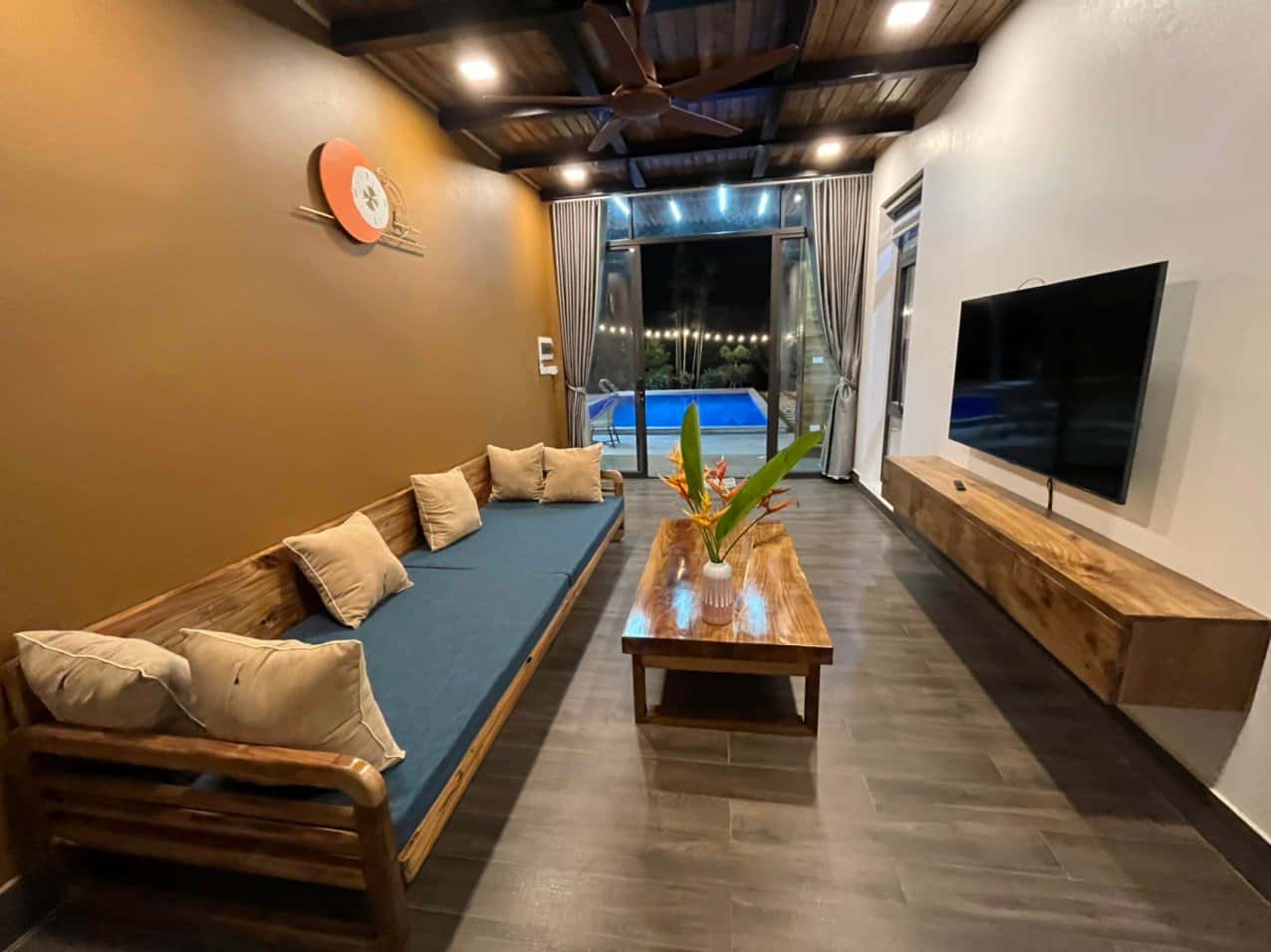 sam house 2 homestay soc son