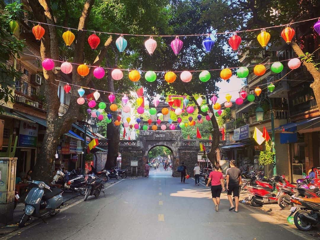 justfly o quan chuong hanoi