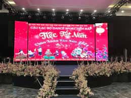 Màn hình, máy chiếu
