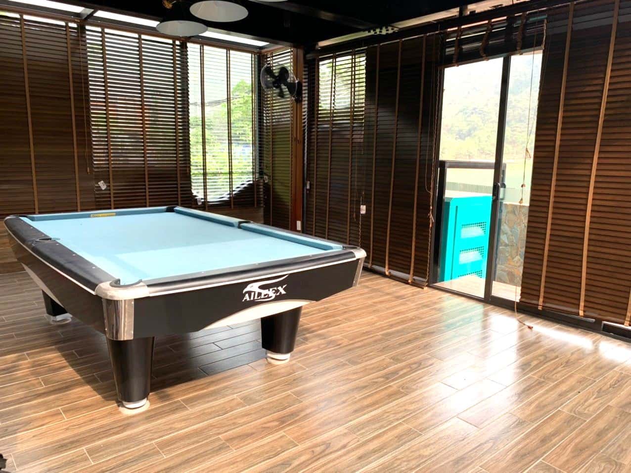 justfly o chen villa nguyen khu soc son 
