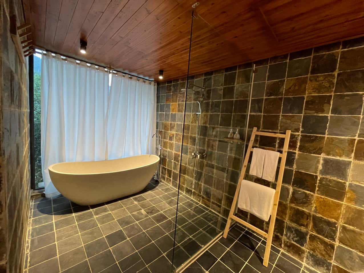 Deluxe Executive (Mơ Village) tại Đà Bắc, Hòa Bình — ảnh 3