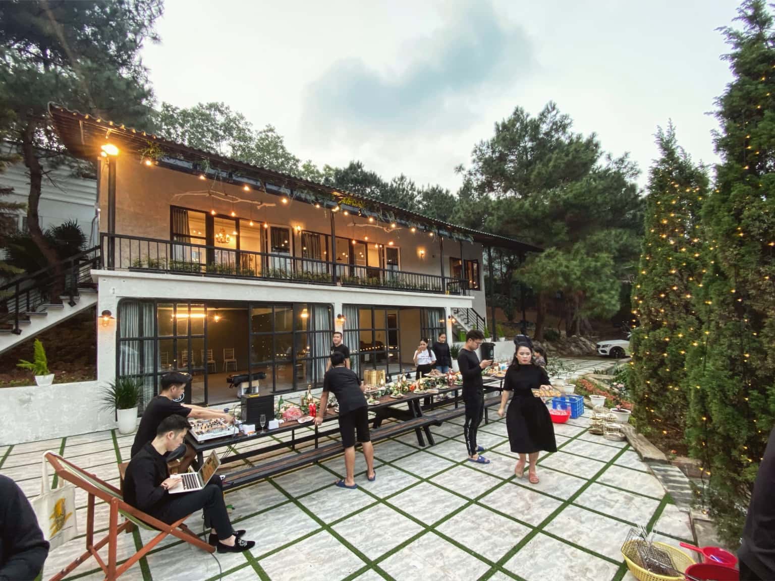 山丘上的小屋，Sóc Sơn () — 照片 9