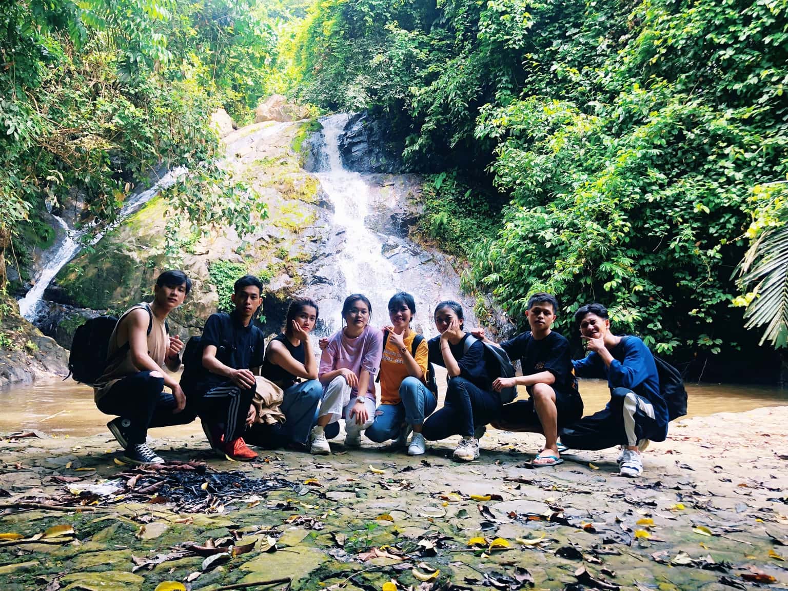 thac thang thien ky son hoa binh