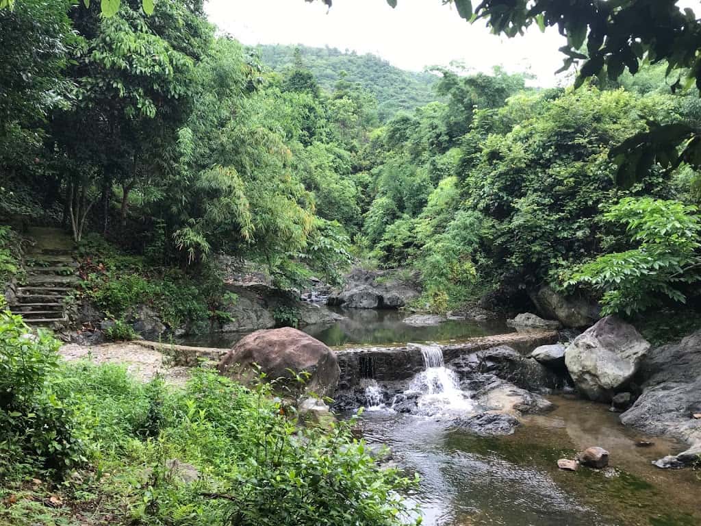 thac thang thien ky son hoa binh